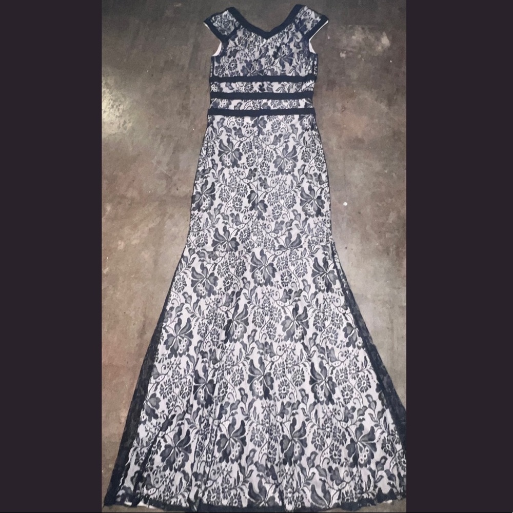 Lingerie look black lace over light beige elegant maxi dress by Melrose, size 4